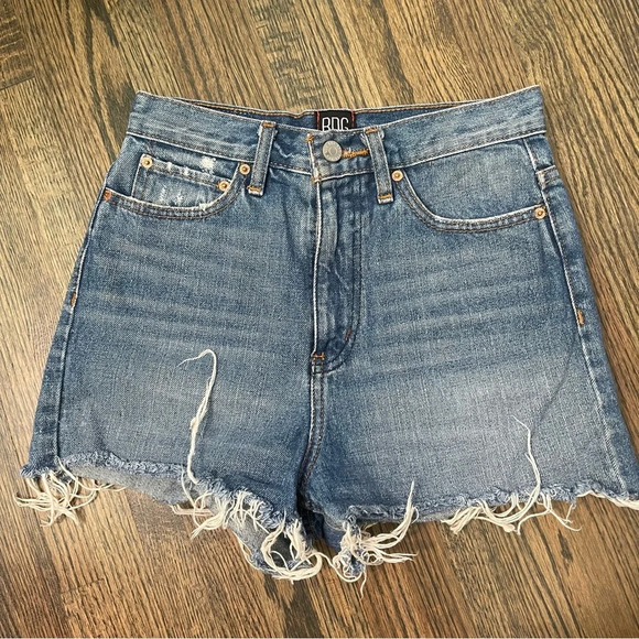 Urban Outfitters Pants - Urban Outfitters BDG blue girlfriend high rise denim shorts size 25